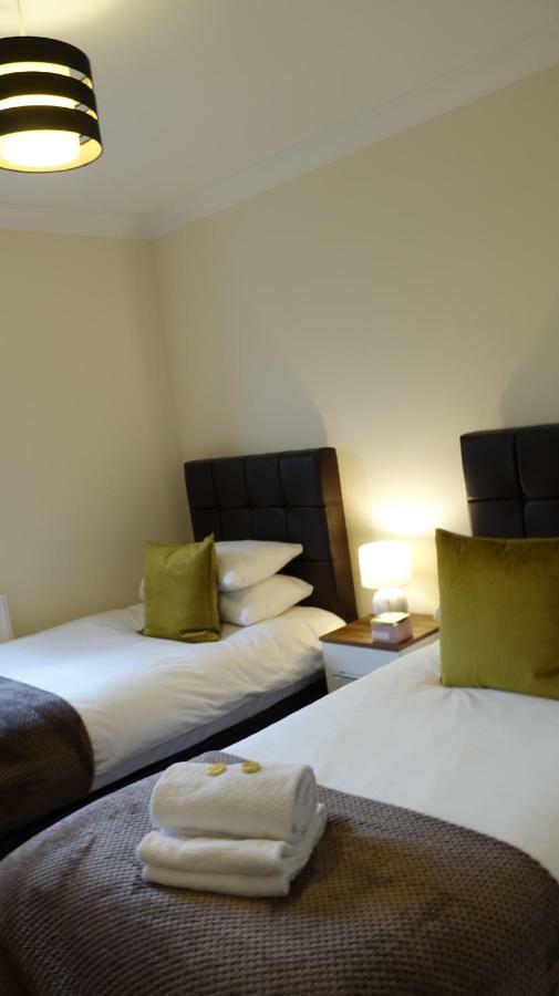 Luxury 2 Bed 2 Bath - Free Parking - 5Min To Airport - Sleeps 6 Apartment Ashford  Luaran gambar