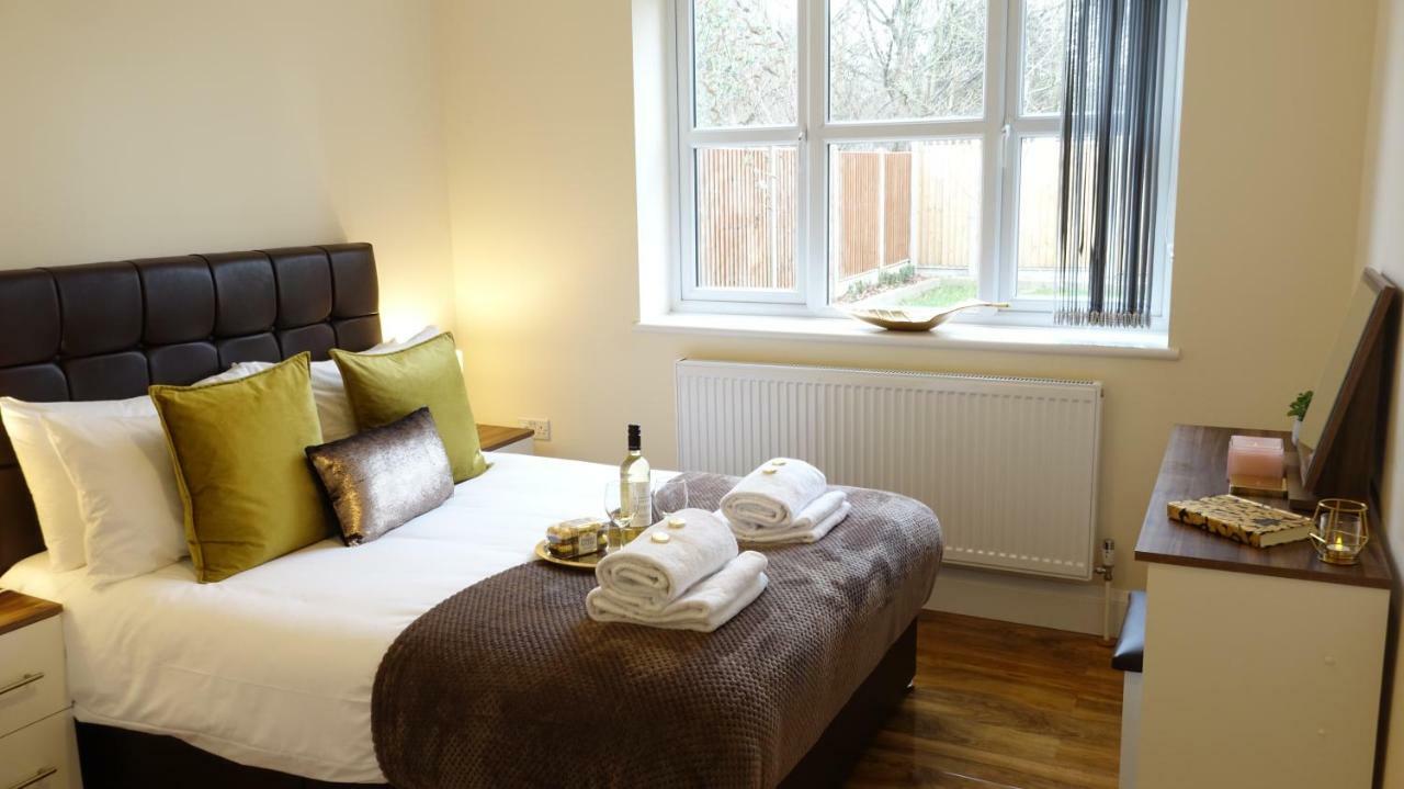 Luxury 2 Bed 2 Bath - Free Parking - 5Min To Airport - Sleeps 6 Apartment Ashford  Luaran gambar