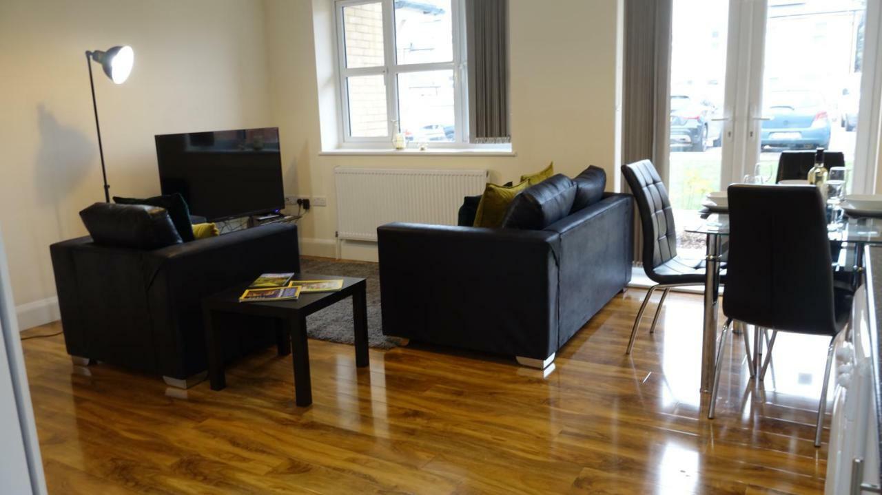 Luxury 2 Bed 2 Bath - Free Parking - 5Min To Airport - Sleeps 6 Apartment Ashford  Luaran gambar